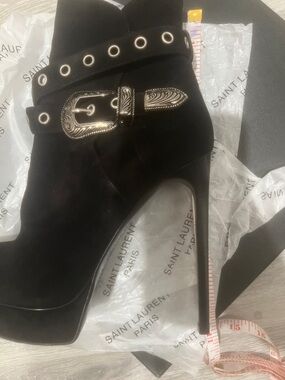 Saint Laurent Black Suede Stiletto Pumps for the Sexy CowGallz 🔥💯